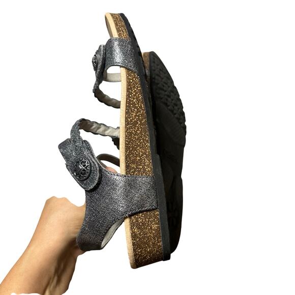 Aetrex Jillian Pewter Silver Sandals - Picture 3 of 7